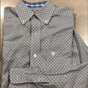 Cinch -long sleeve-button up shirt